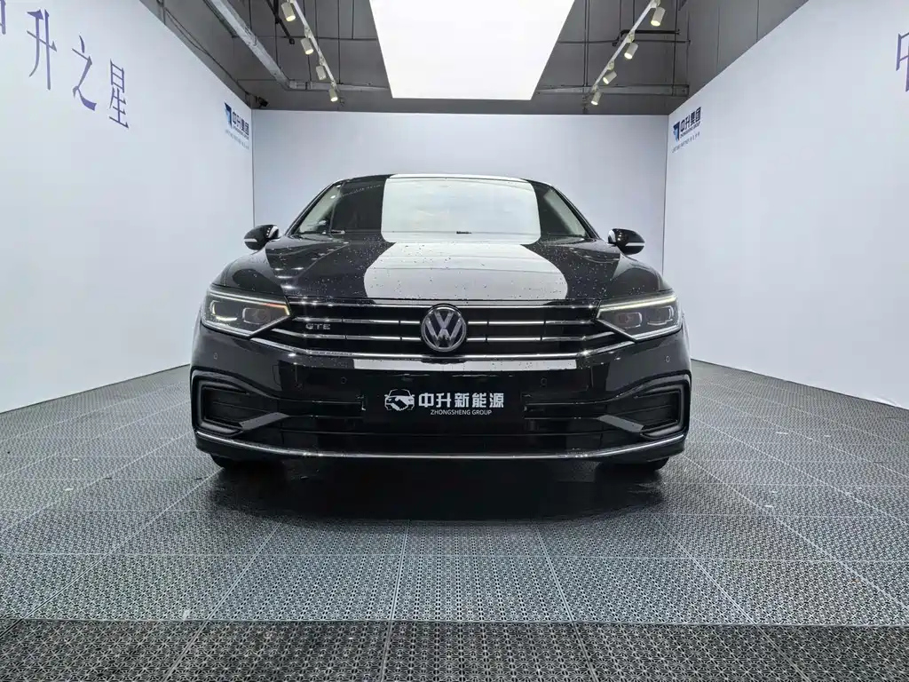 VOLKSWAGEN MAGOTAN GTE PLUG IN HYBRID 2021