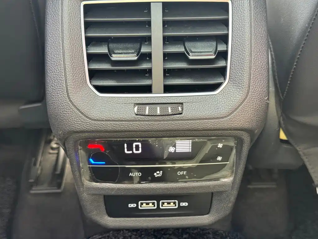 VOLKSWAGEN TAYRON 2022
