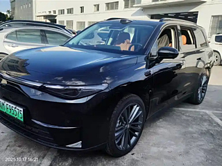 Заказать LEAPMOTOR C16