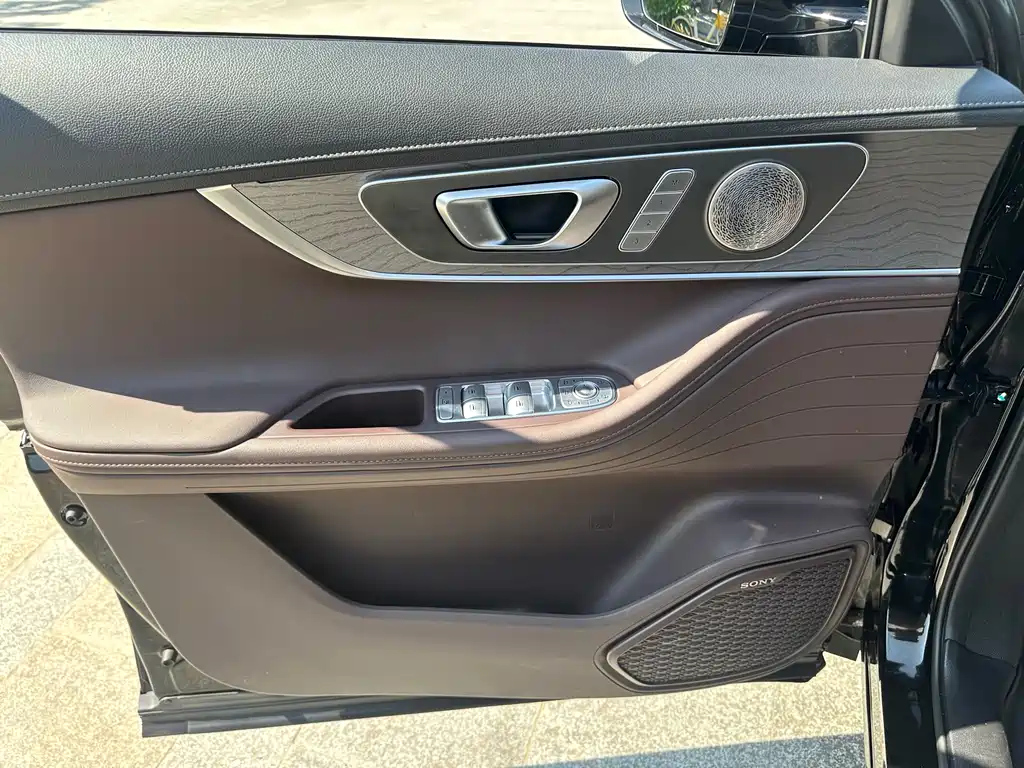 CHERY TIGGO 8 PRO 2025