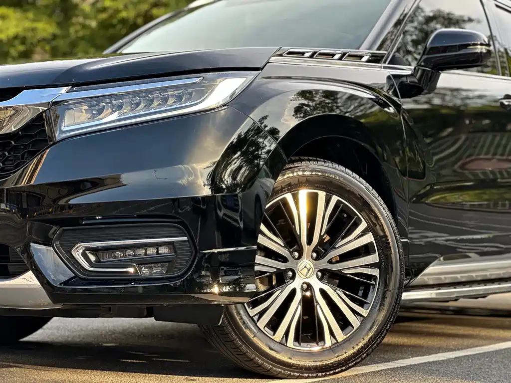 HONDA AVANCIER 2017