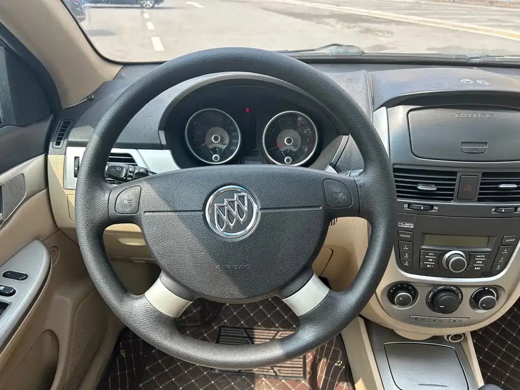 BUICK EXCELLE 2013