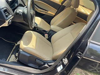 FORD ESCORT  2017 YEAR FACELIFT 1.5L AUTOMATIC COMFORT 2017