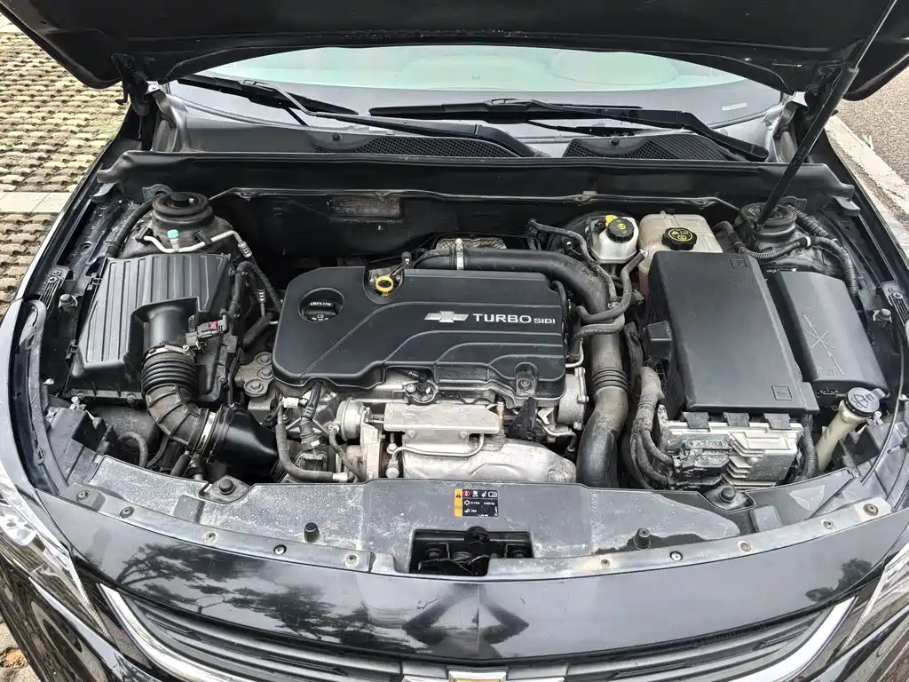 CHEVROLET MALIBU 2018