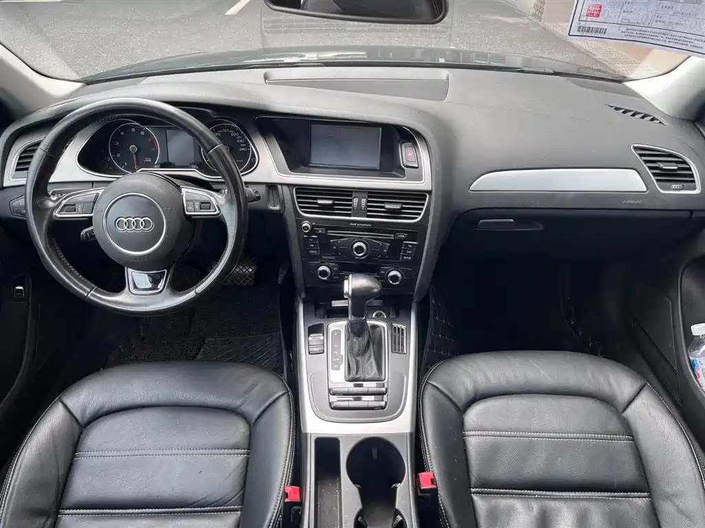 AUDI A4L 2015