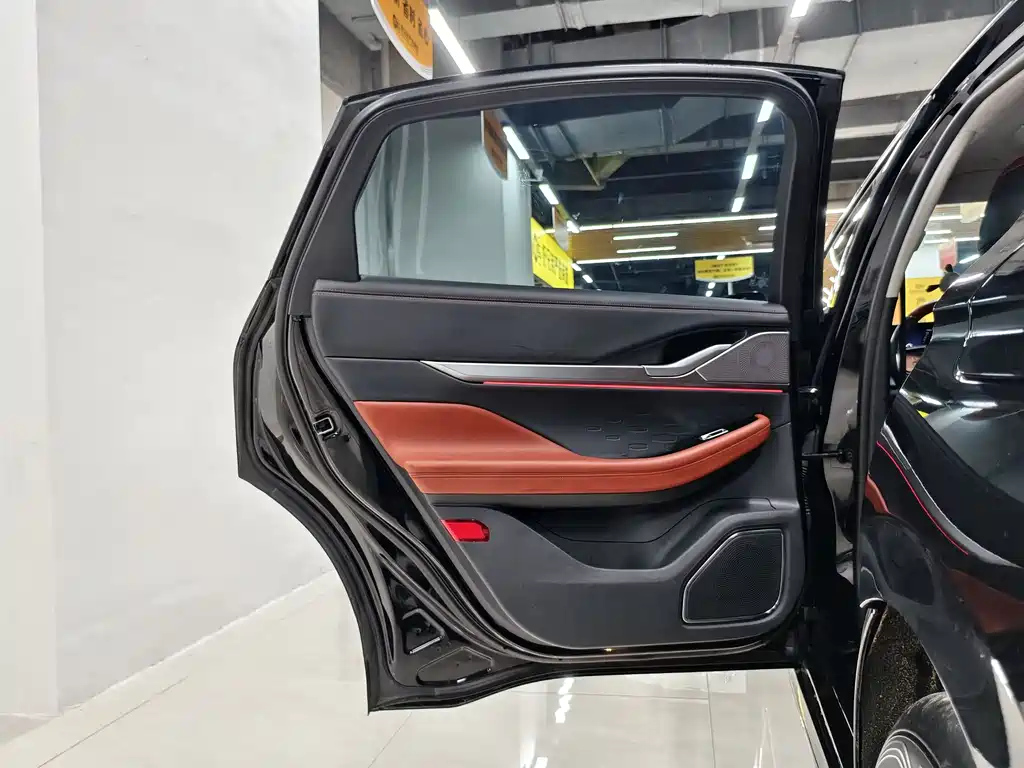 LINCOLN Z 2022