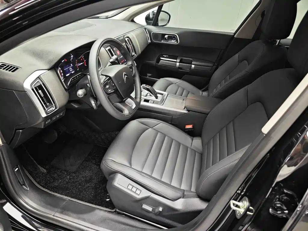 CITROEN C6 2021
