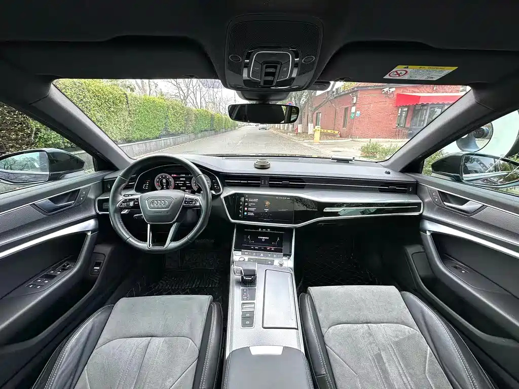 AUDI A6L 2022