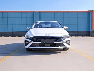 HYUNDAI ELANTRA  2023