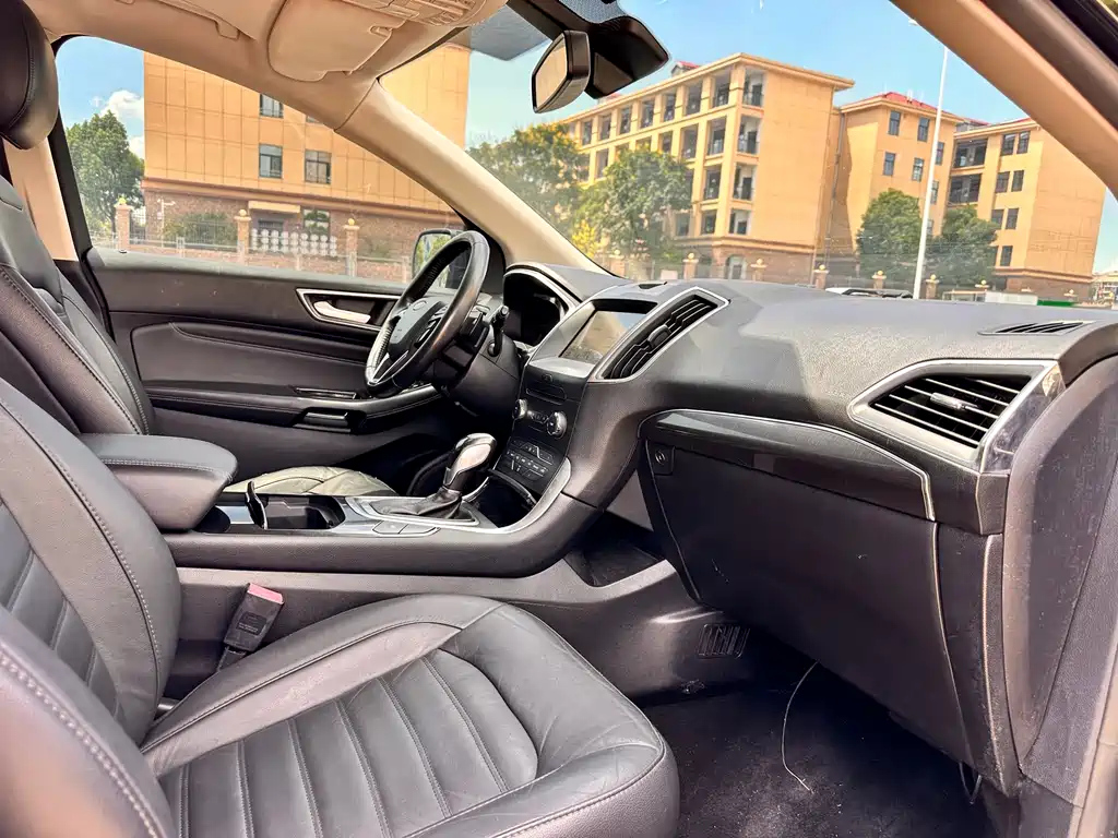 FORD EDGE 2018