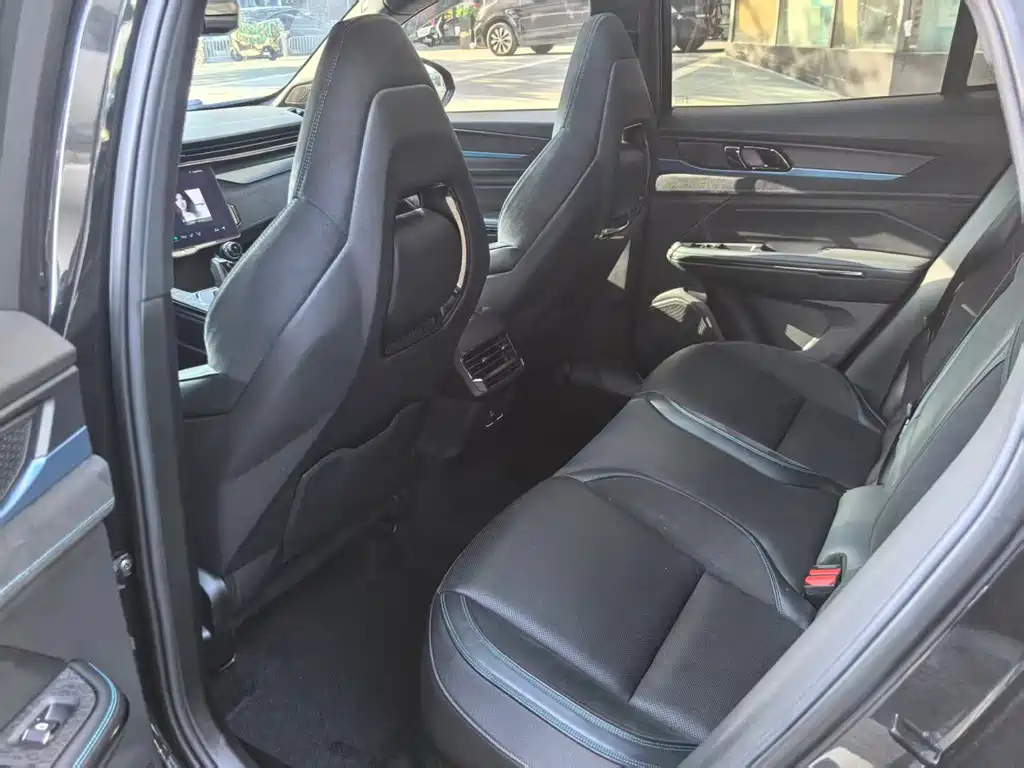 LYNK&CO 05 NEW ENERGY 2022