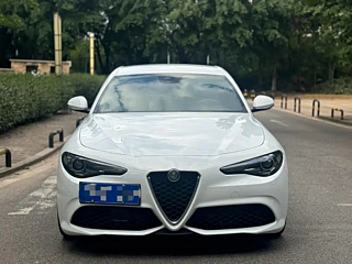Заказать ALFAROMEO GIULIA