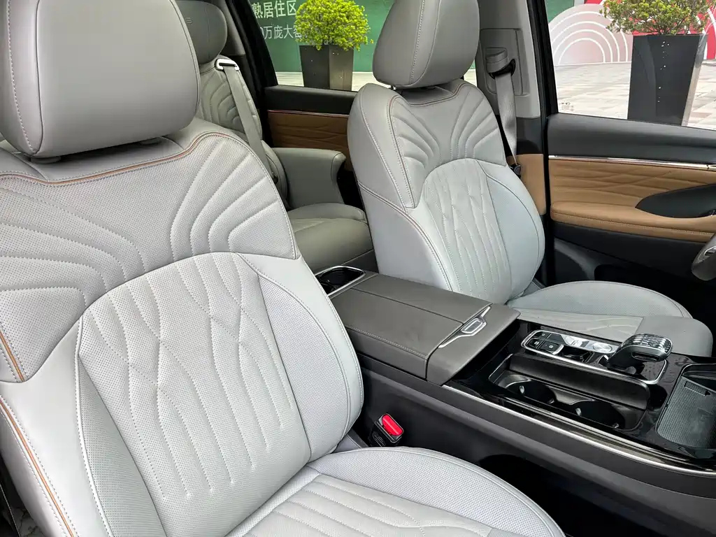 TRUMPCHI M8 2024