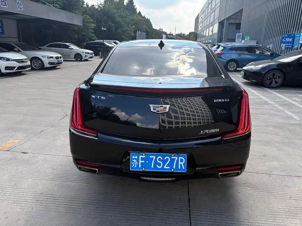CADILLAC XTS 2018