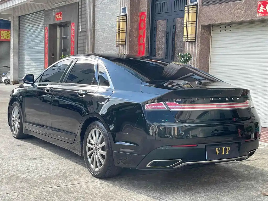 LINCOLN MKZ 2017