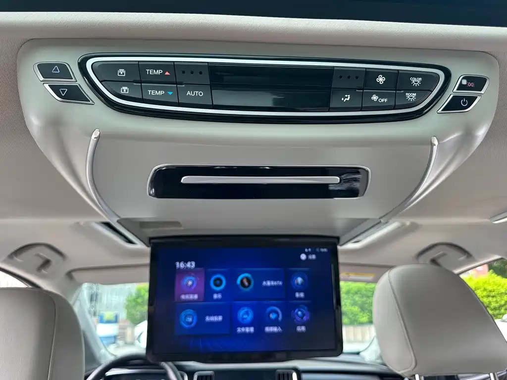 TRUMPCHI M8 2022