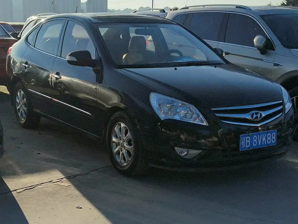 HYUNDAI CELESTA 2009