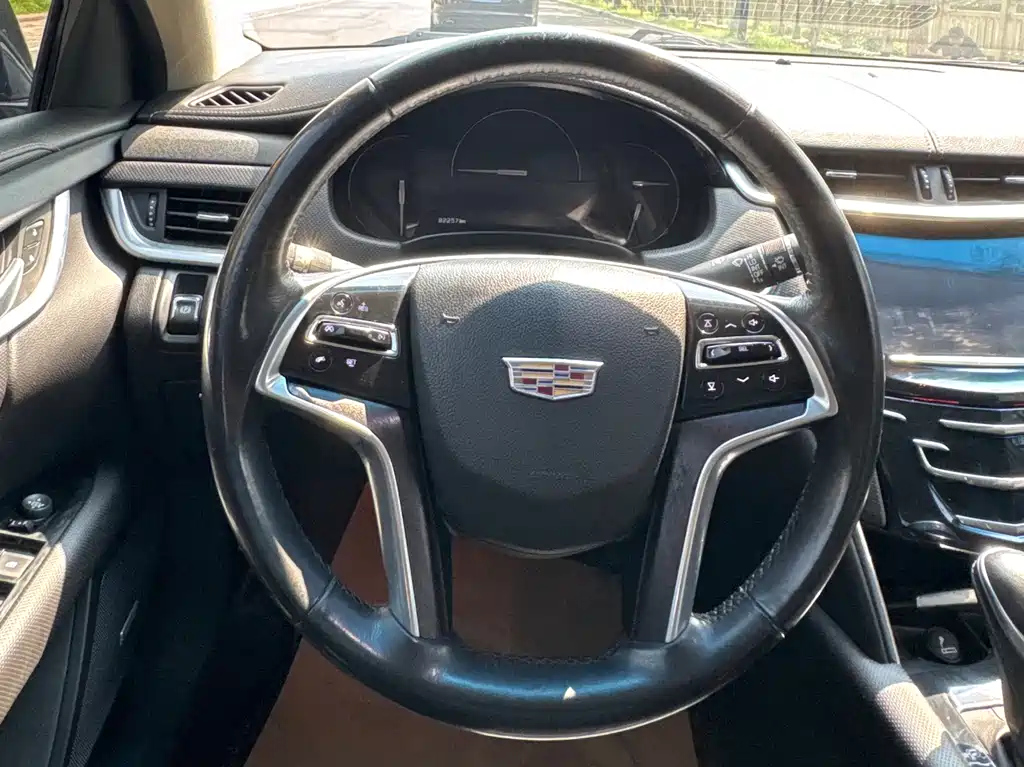 CADILLAC XTS 2019