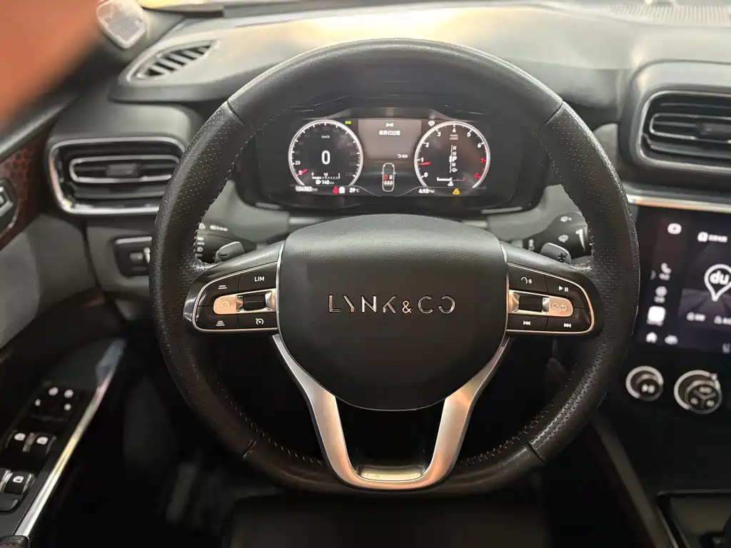 LYNK&CO 03 2019