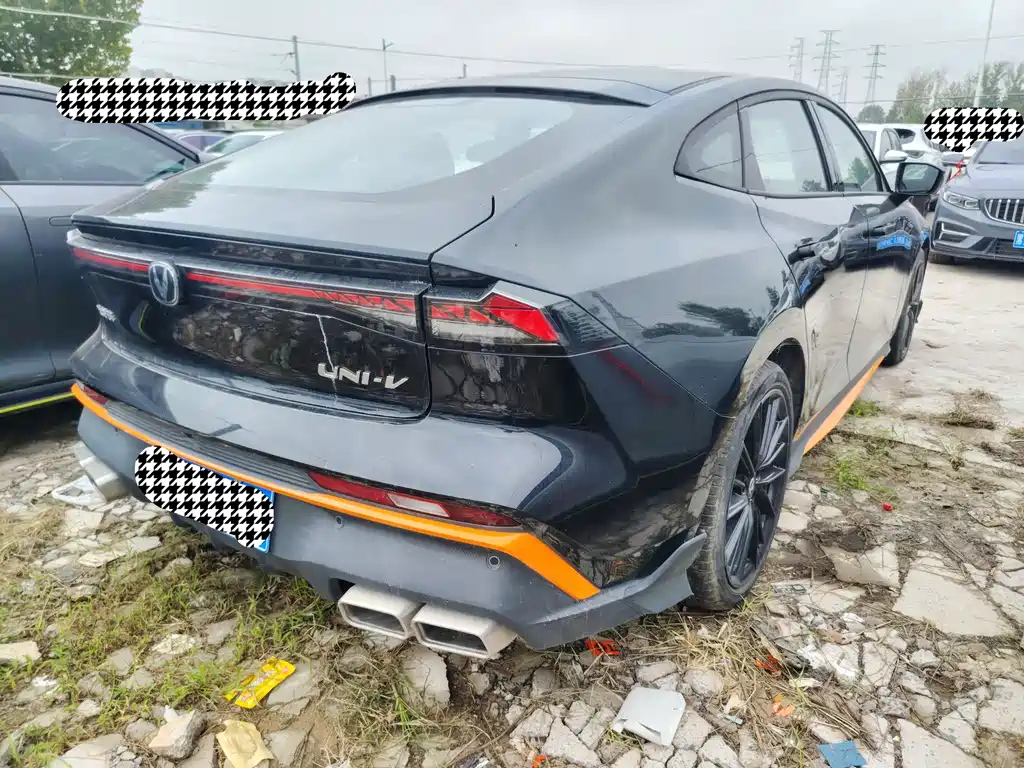 CHANGAN UNI-V 2024