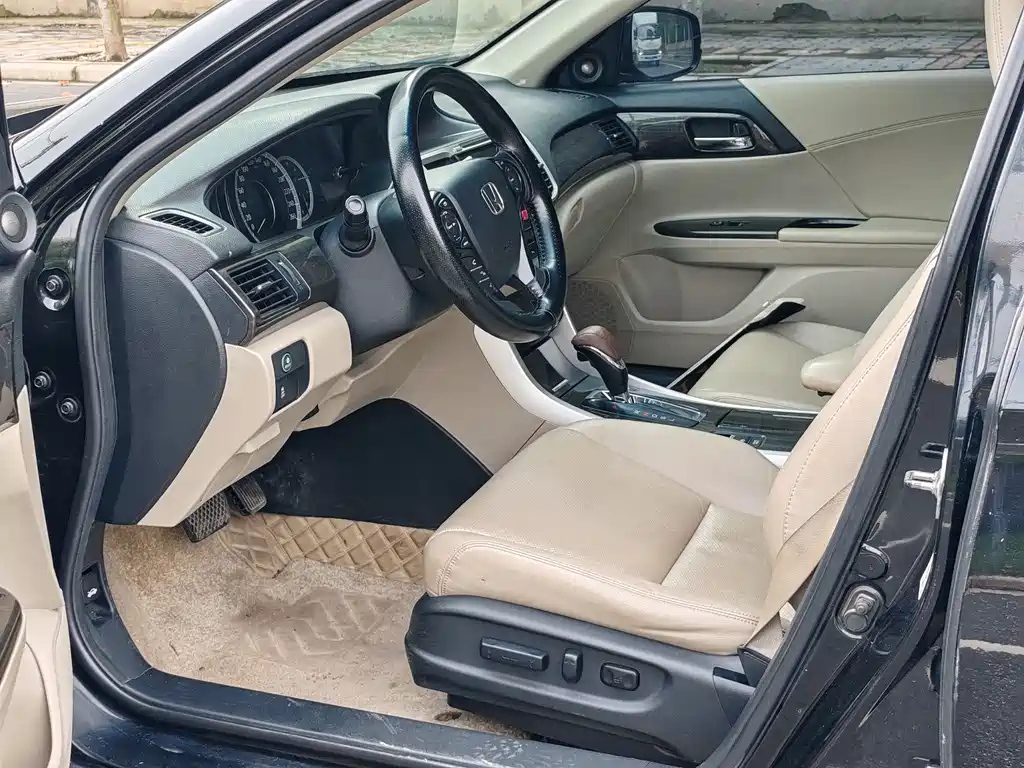 HONDA ACCORD 2014
