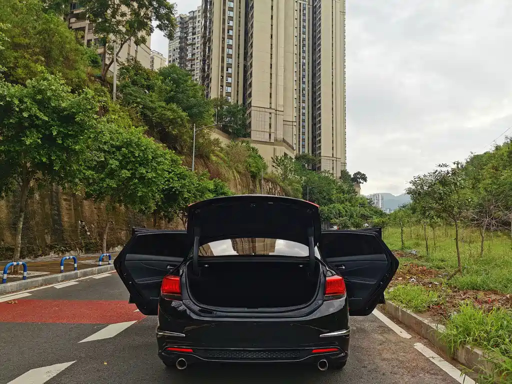 HONDA SI PLATINUM 2015