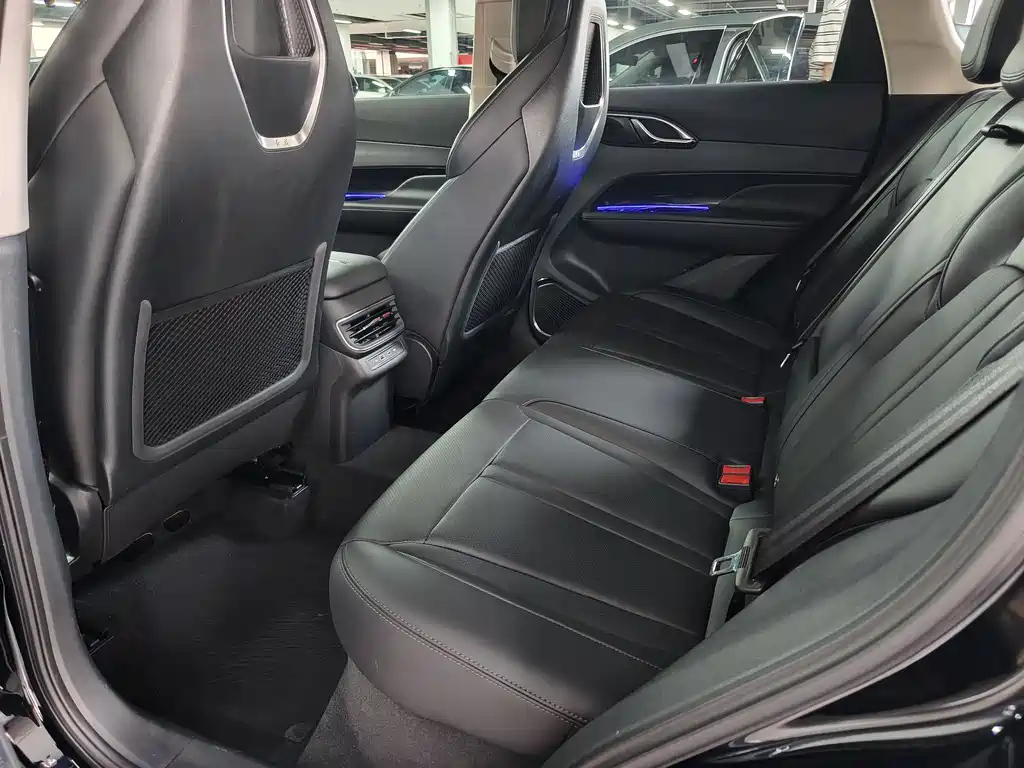 HONGQI HS3 PHEV 2024