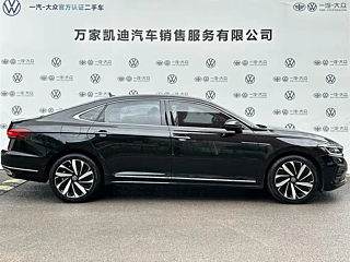 VOLKSWAGEN PASSAT 2022 YEAR 330TSI DELUXE EDITION 2022
