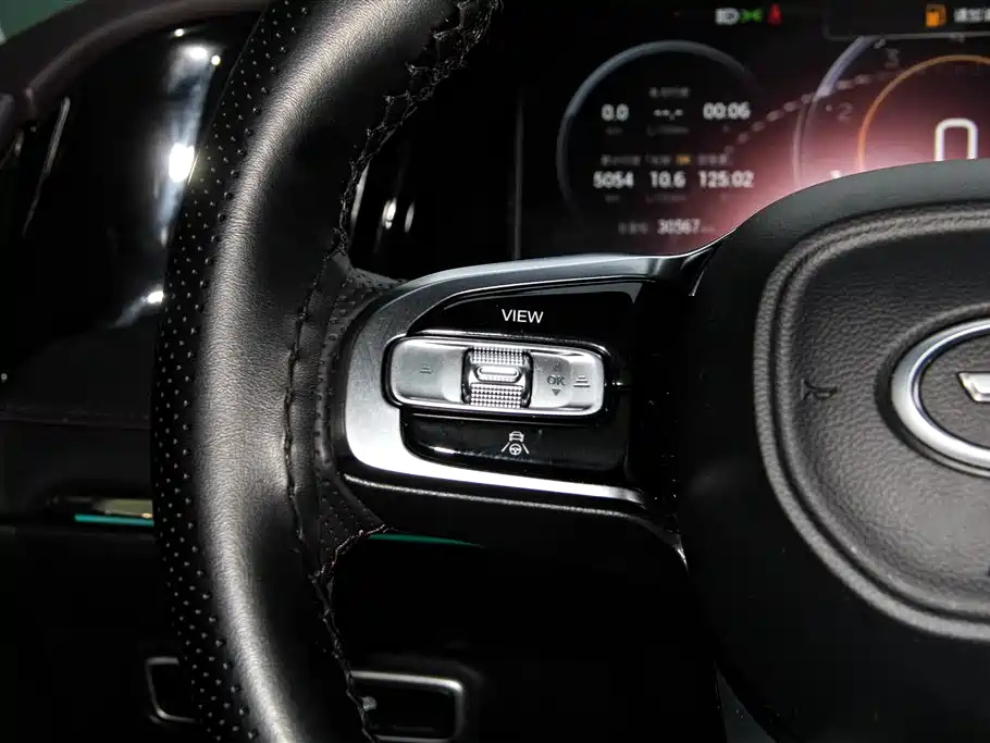 TRUMPCHI M8 2023