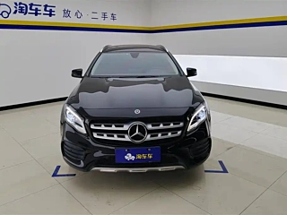 MERCEDES BENZ GLA 2019