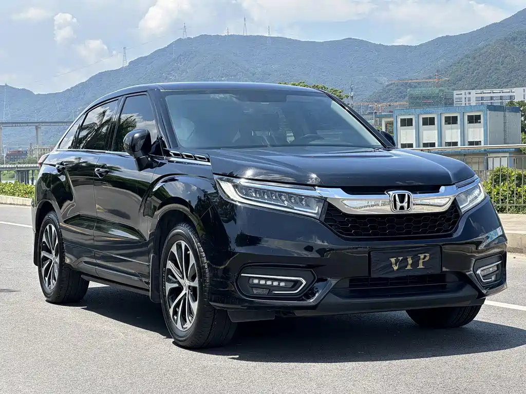 HONDA AVANCIER 2019