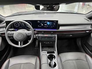 Заказать HYUNDAI SONATA