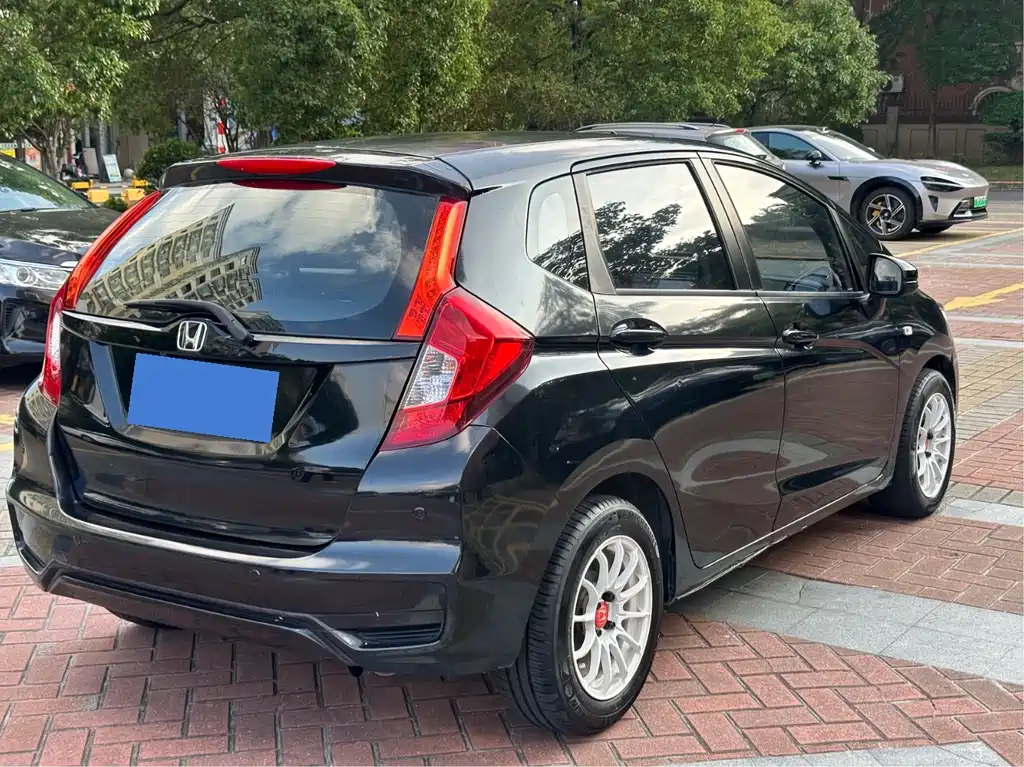 HONDA FIT 2015
