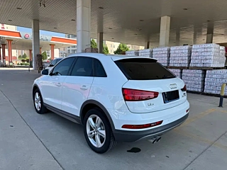 AUDI Q3  2018