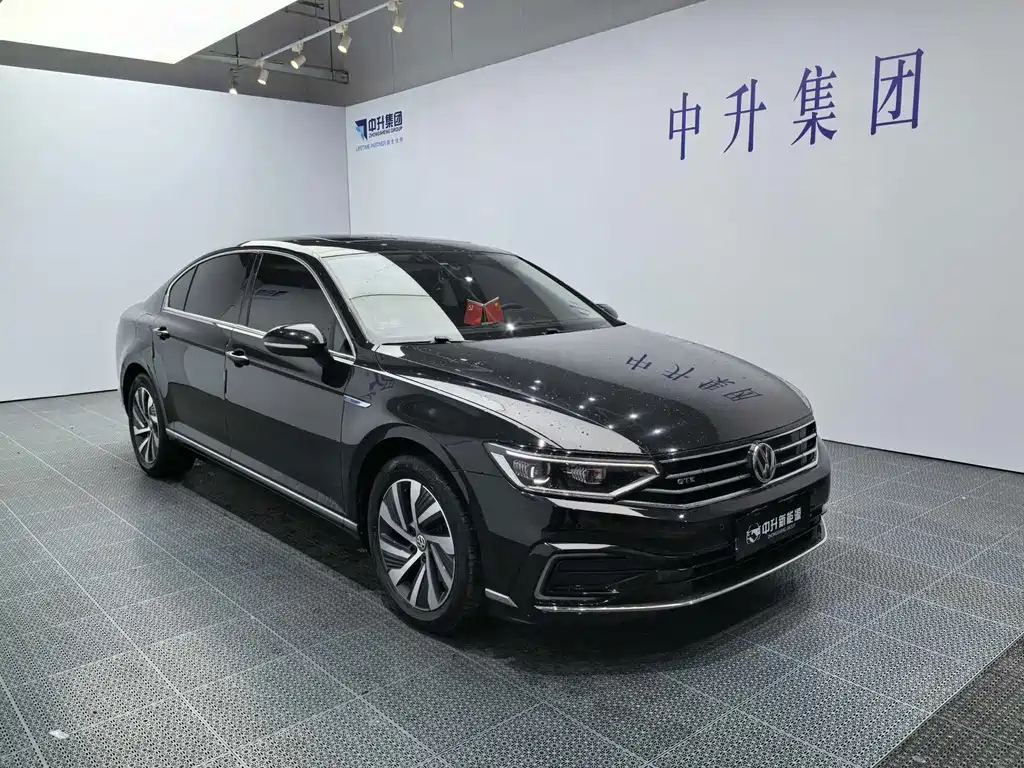 VOLKSWAGEN MAGOTAN GTE PLUG IN HYBRID 2021