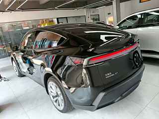 Заказать TESLA MODEL Y