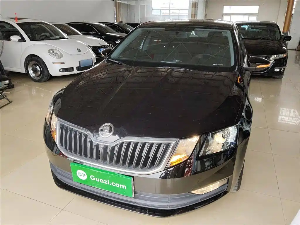 SKODA OCTAVIA 2019