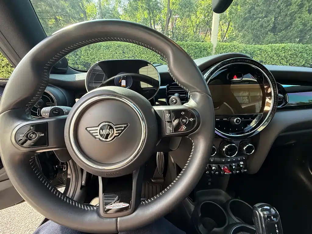 MINI JCW 2022