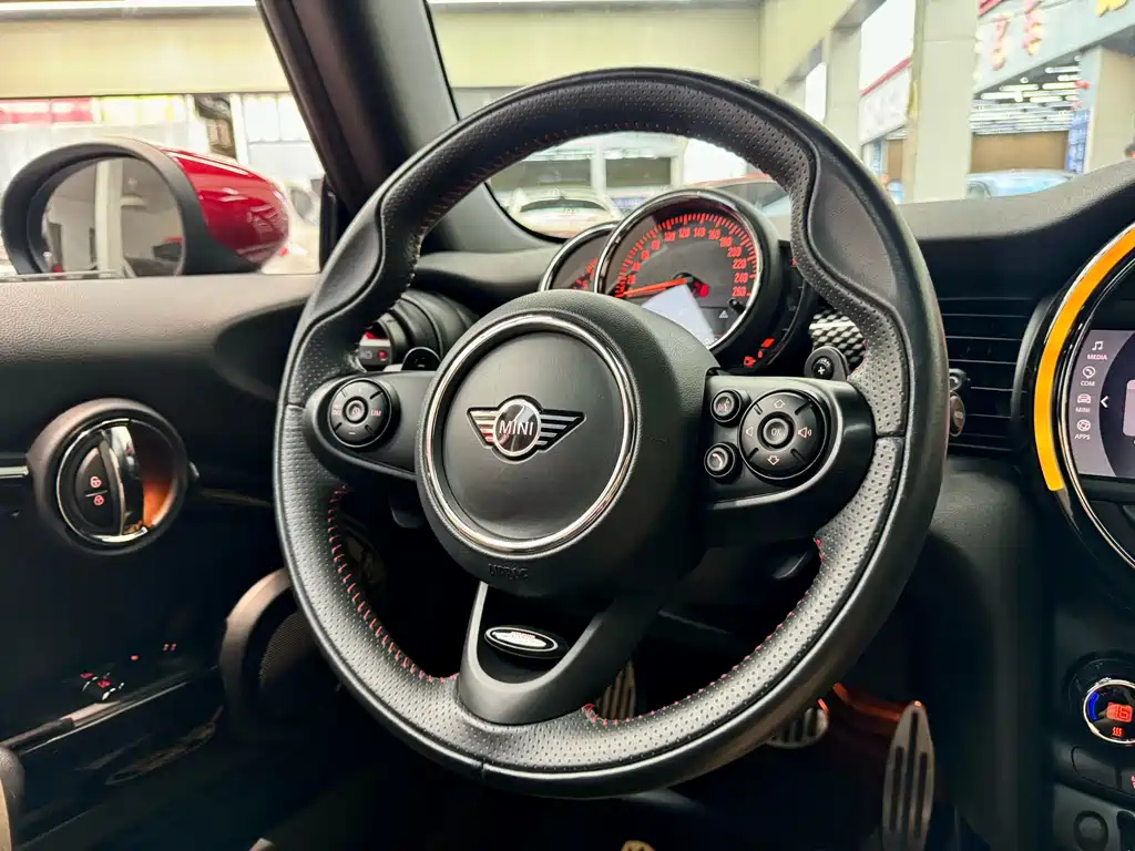 MINI OTHER 2020