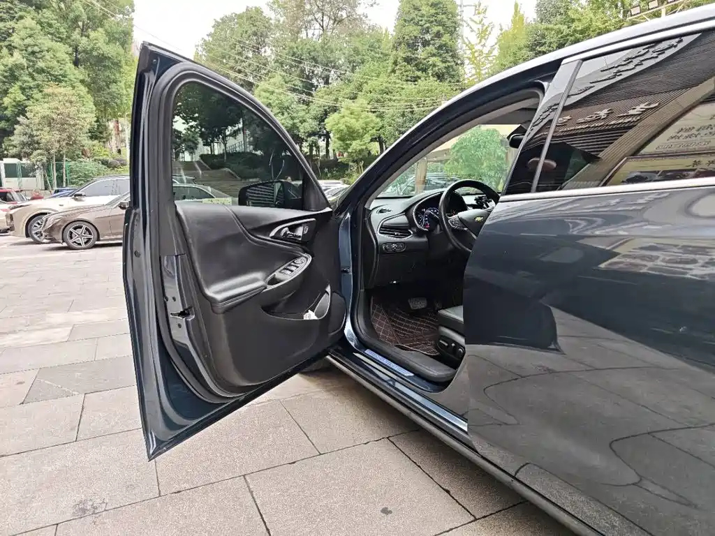 CHEVROLET MALIBU XL 2023