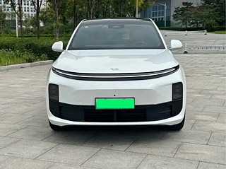 LI AUTO L6  2024