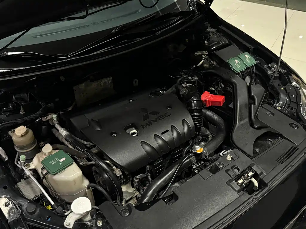 MITSUBISHI LANCER EX 2016