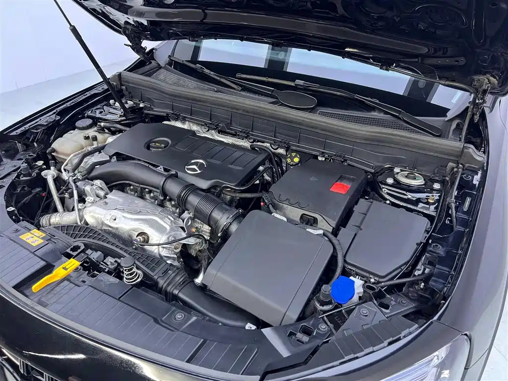 MERCEDES BENZ GLB 2022
