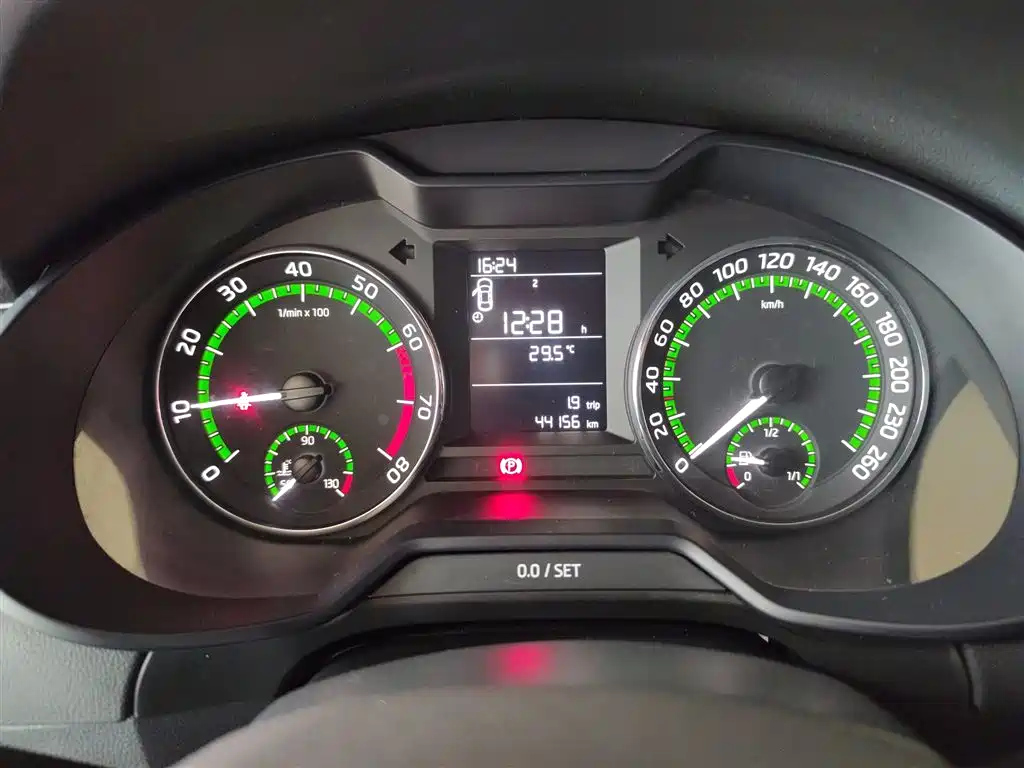 SKODA OCTAVIA 2019