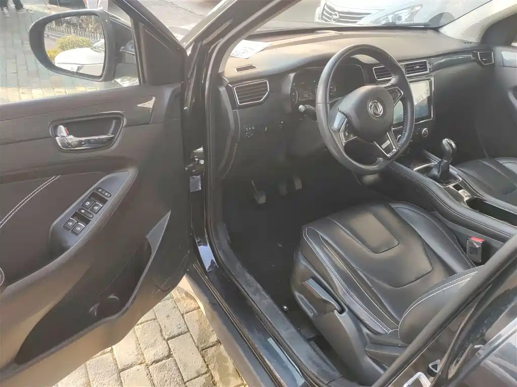 DONGFENG SCENERY 580 2018