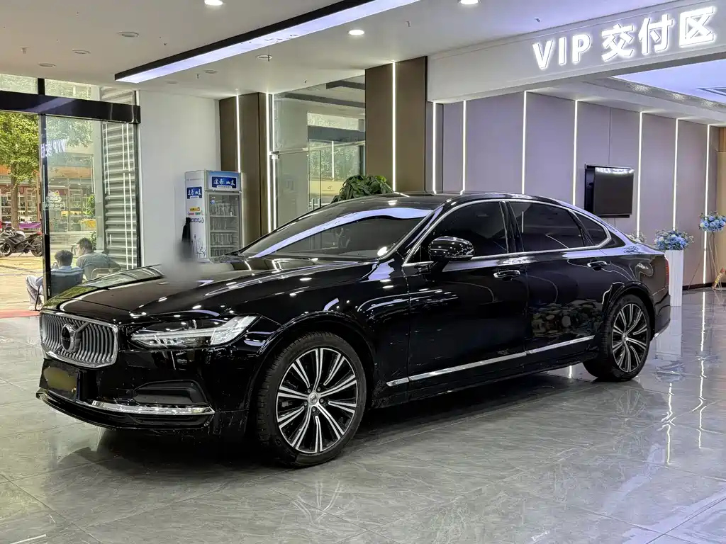 Аукционный лист VOLVO S90 2023