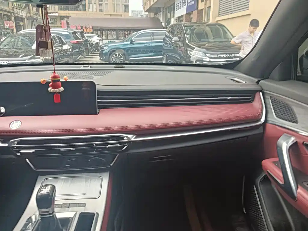 JETOUR X70 PLUS 2023