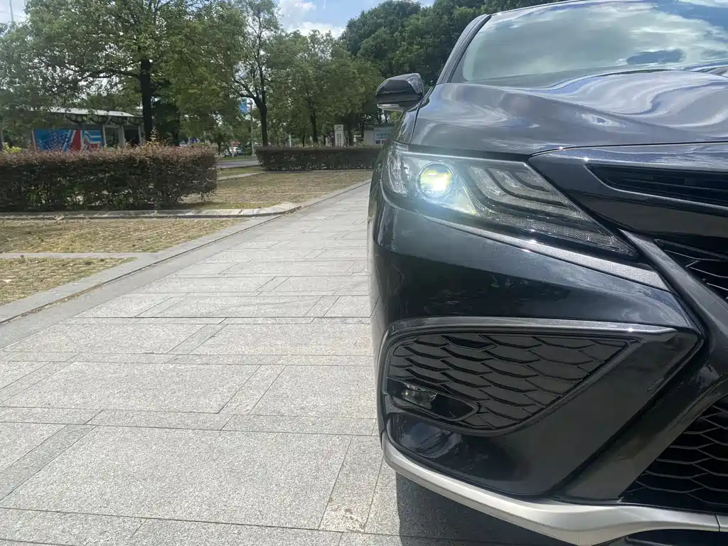TOYOTA CAMRY 2022