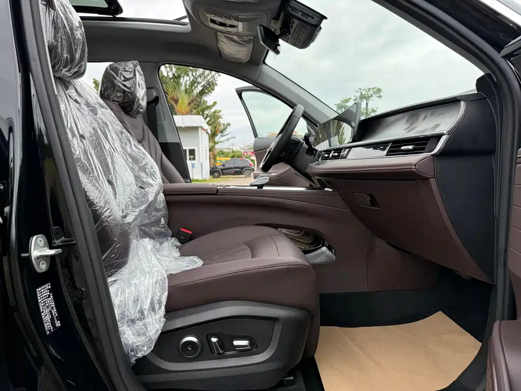 CHERY TIGGO 8 PRO 2025