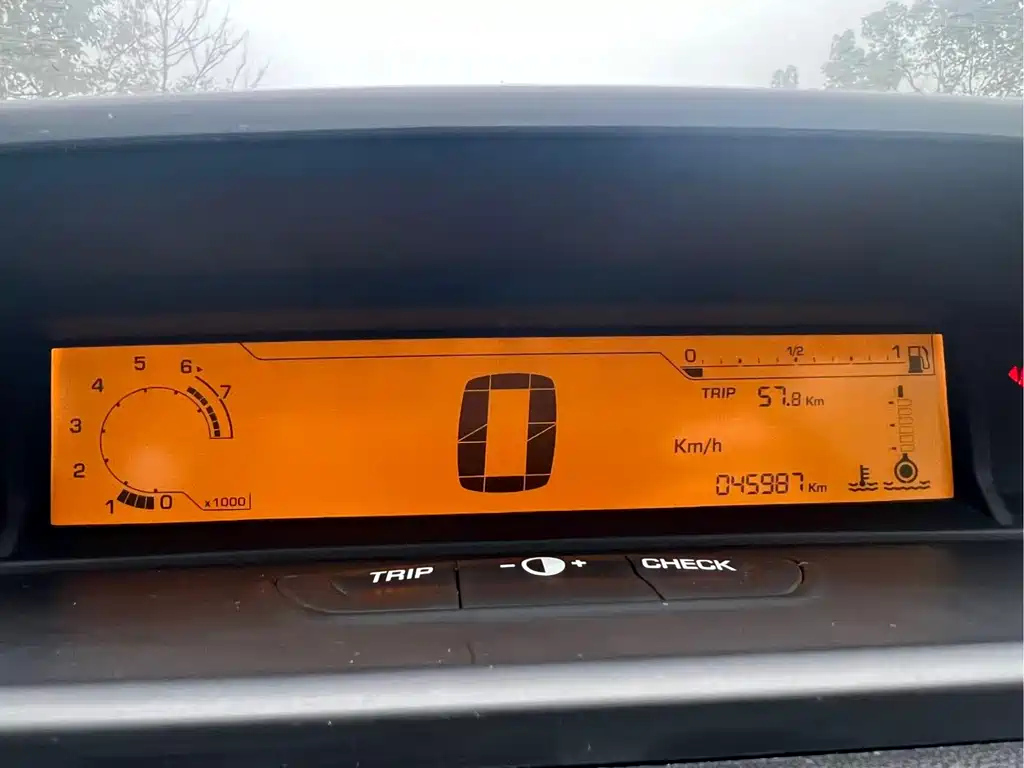 CITROEN C-QUATRE 2014